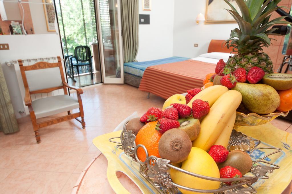 Suites Oliveri Viale Marconi Roma Ngoại thất bức ảnh